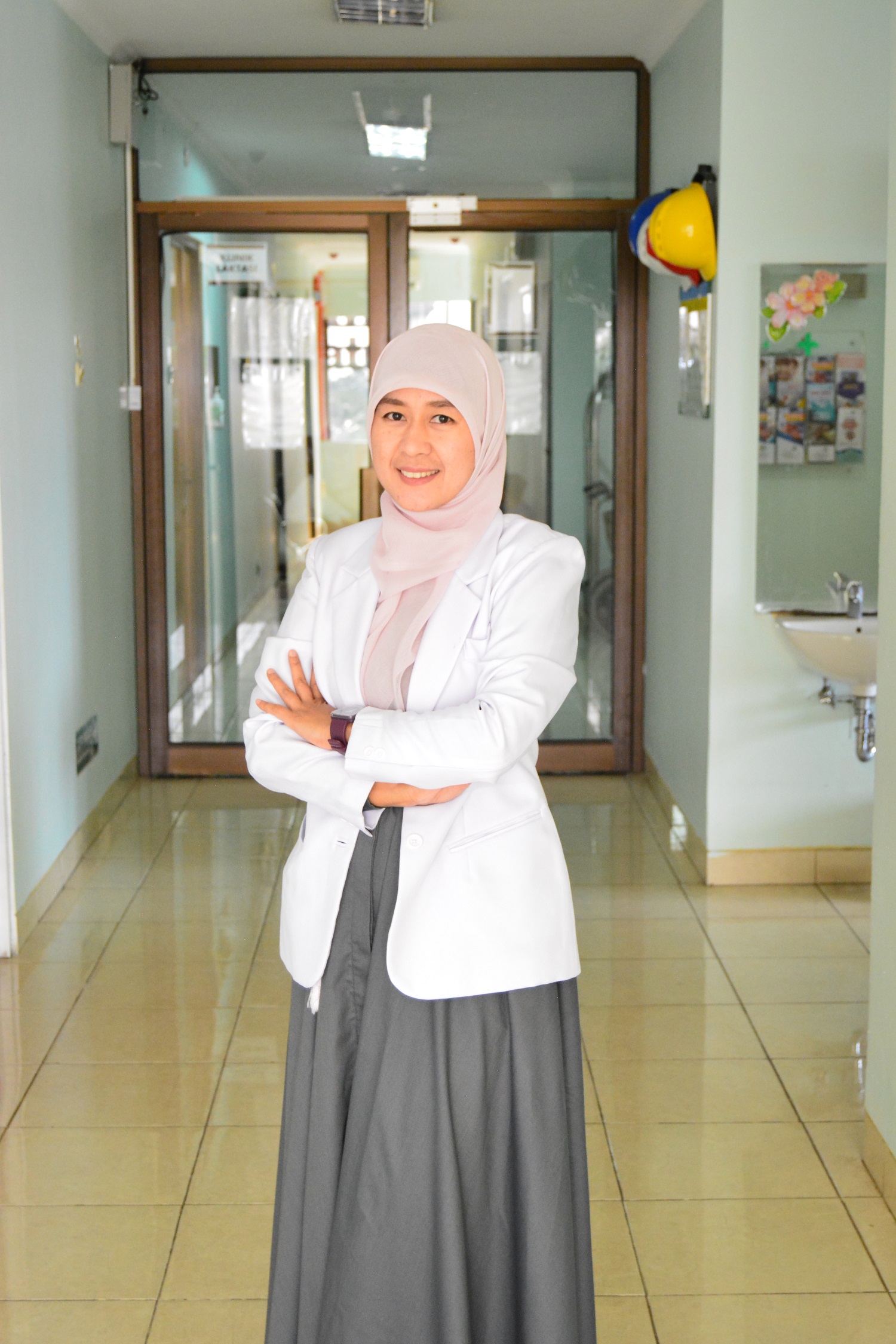 dr annisya