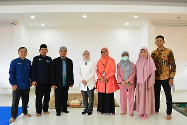 Pengajian Pegawai dengan Tema 